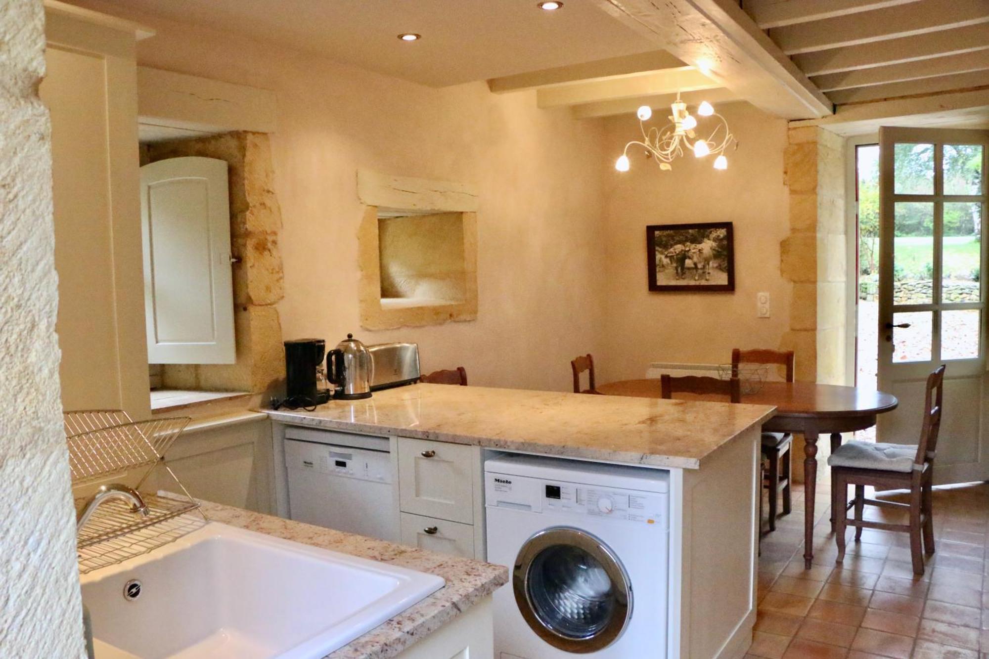 Les Perroutis Saint-Alvère Quarto foto